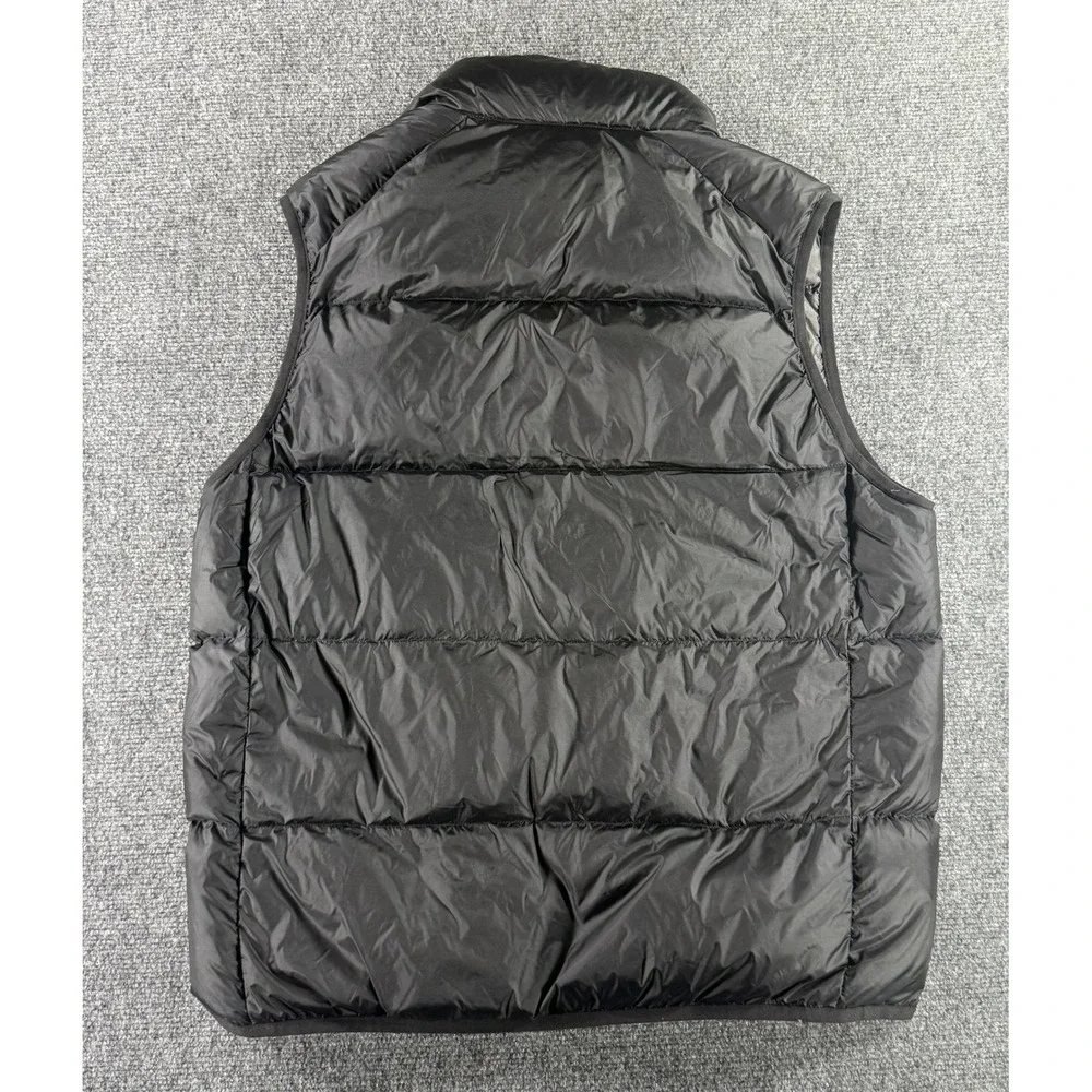Uniqlo Ultra Light Down Vest Mens Medium Black Puffer‎ Full Zip Water Repellent